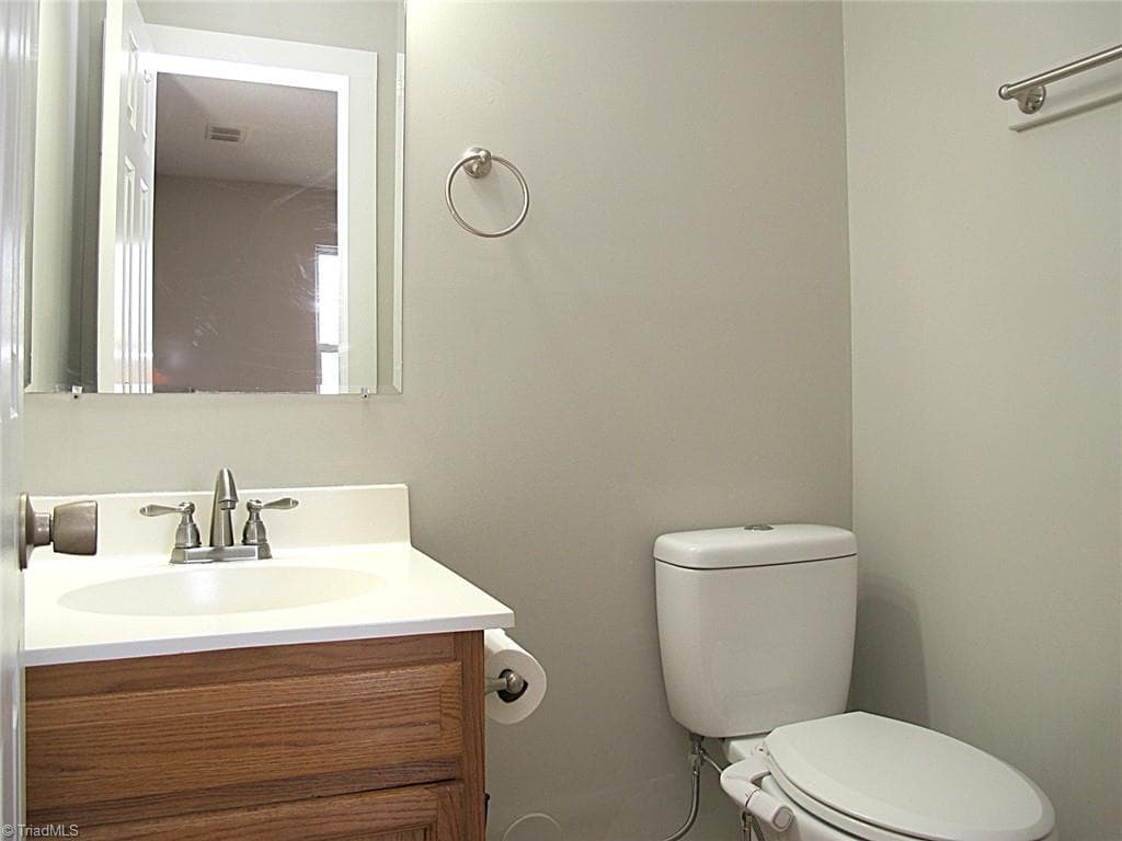 Stick/Site Built at 701 Pilgrim Ford Court, Clemmons NC 27012, Clemmons, photo 13 of 21