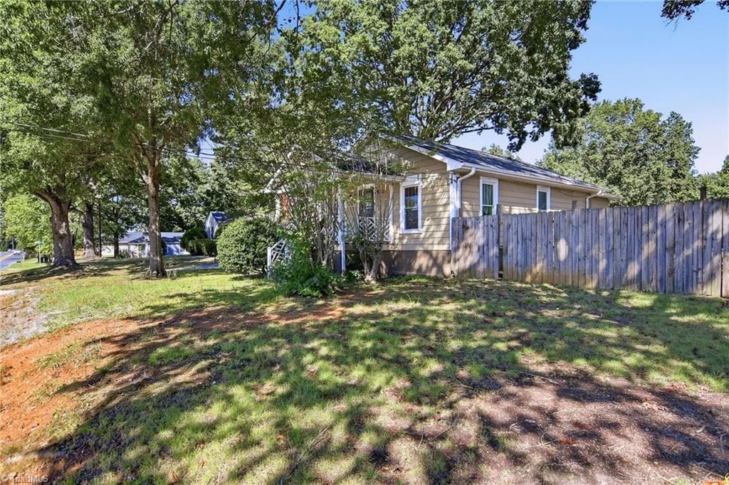 Remarks at 3922 N Church Street, Greensboro NC 27455, Greensboro, photo 49 of 68