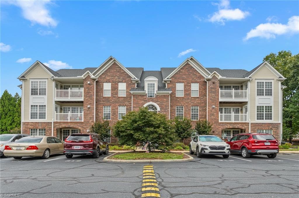 2219 Delaney Drive # 214, Burlington NC 27215