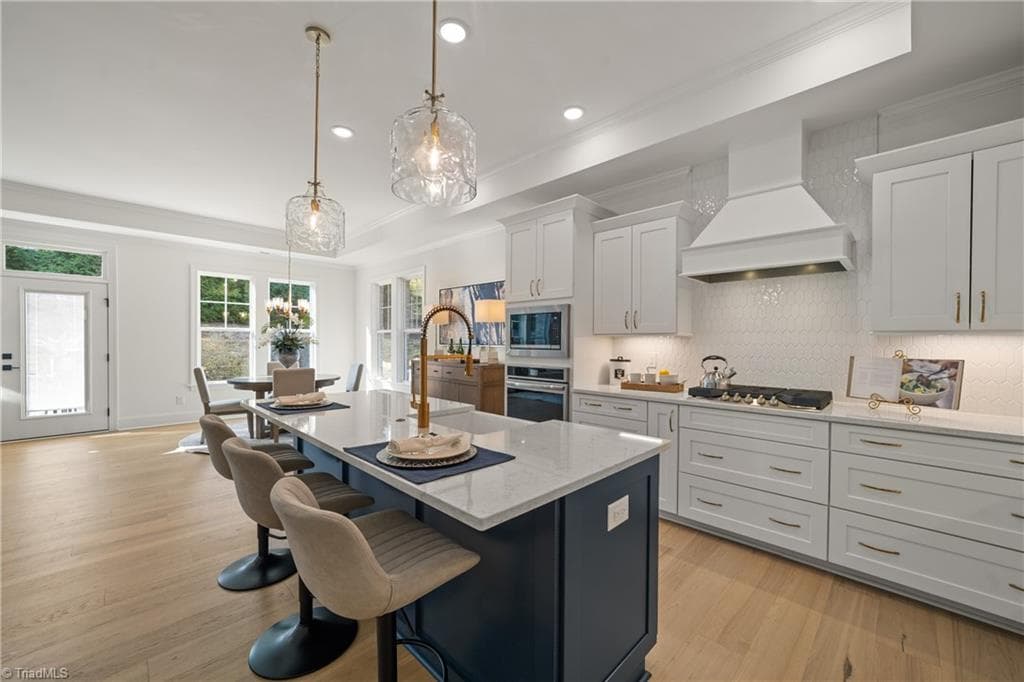 Gorgeous pendant lights over the island - 3667 Grey Oaks Court, Winston-Salem NC 27104, Winston-Salem