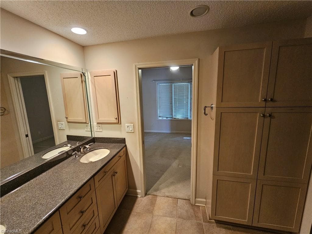 Stick/Site Built at 105 Willowbrook Place, Bermuda Run NC 27006, Bermuda Run, photo 13 of 39