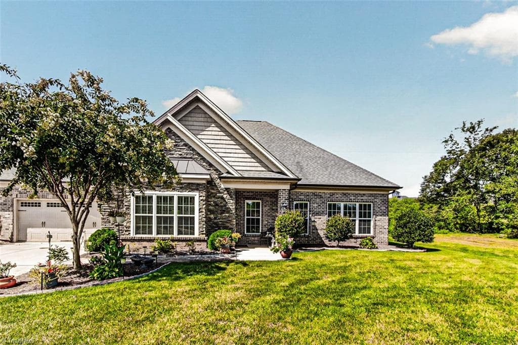 7045 Stone Gables Drive, Thomasville NC 27360