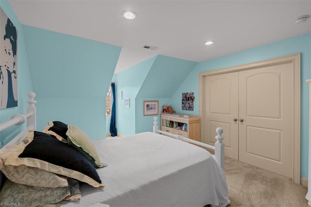 Stick/Site Built at 5910 Beckenham Way, Oak Ridge NC 27310, Oak Ridge, photo 21 of 29