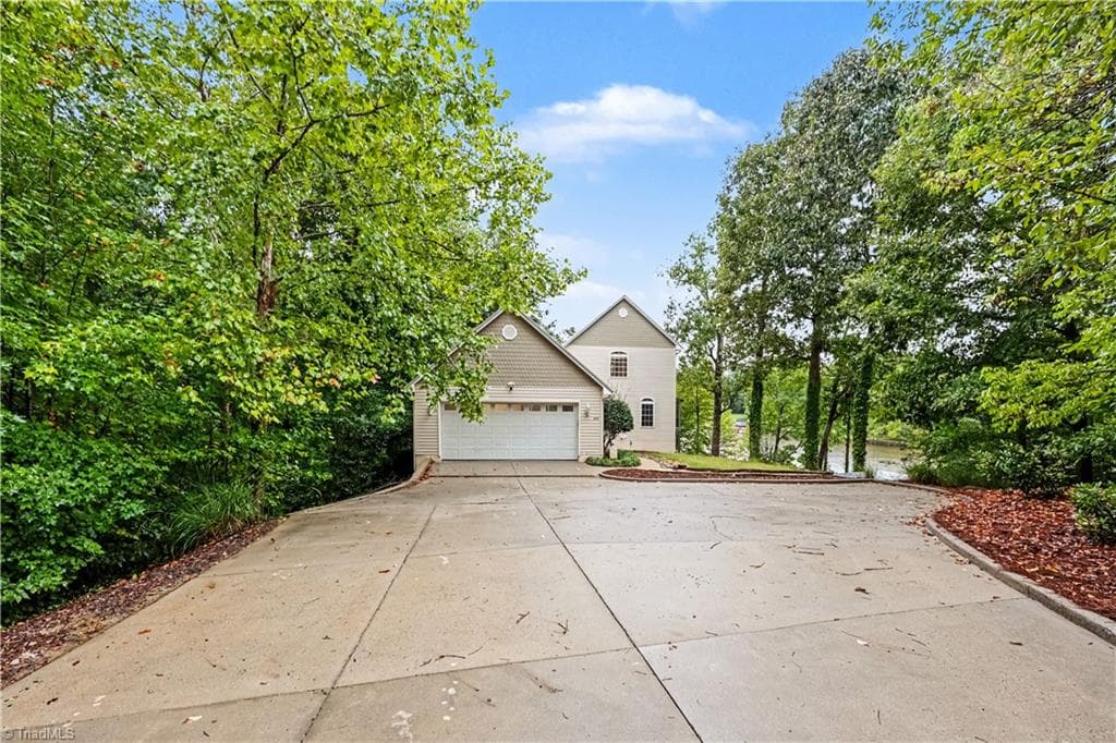 Stick/Site Built at 424 Mountain Harbor Drive, Lexington NC 27292, Lexington, photo 24 of 43