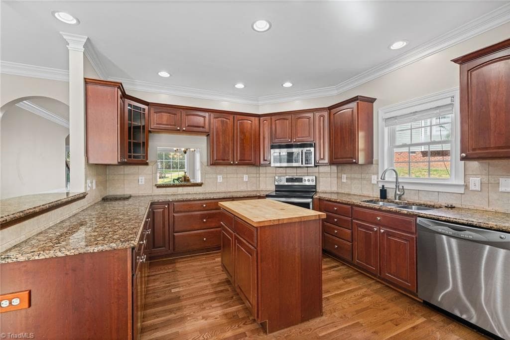 Stick/Site Built at 105 Meadowcrest Court, Clemmons NC 27012, Clemmons, photo 6 of 50