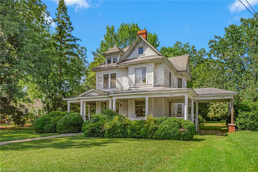 Stick/Site Built at 227 Asheboro Street, Liberty NC 27298, Liberty, photo 2 of 22