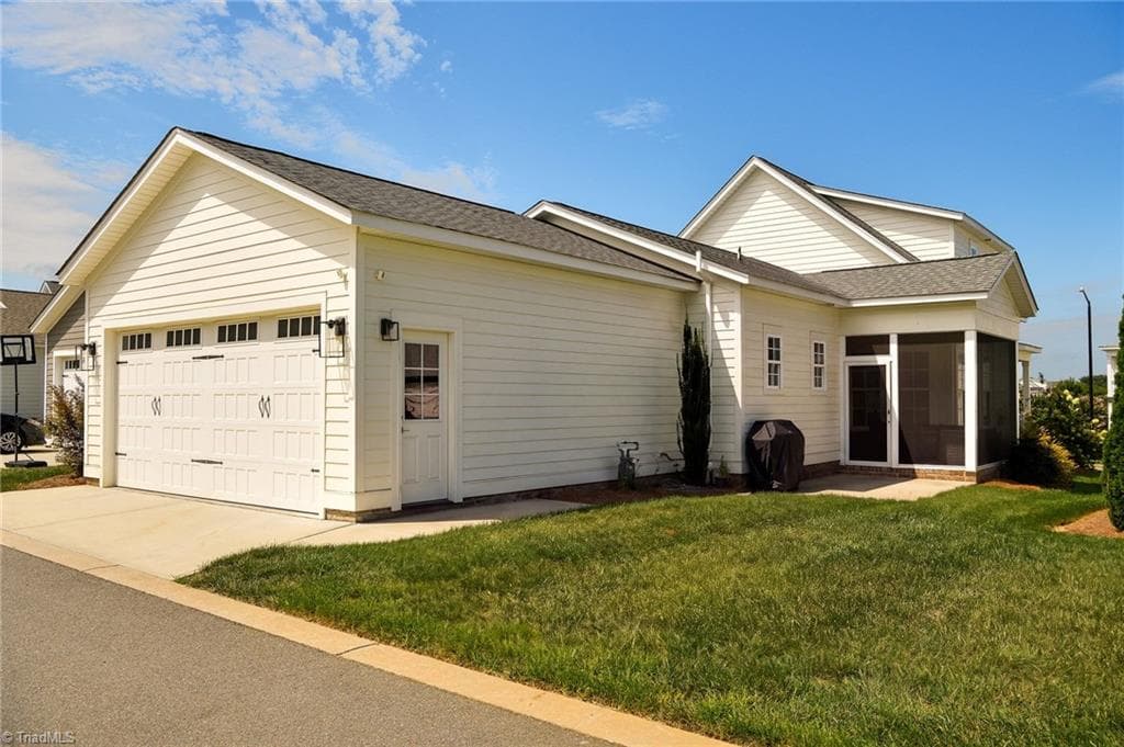 Stick/Site Built at 1556 Autumn Park Circle, Winston-Salem NC 27106, Winston-Salem, photo 41 of 76