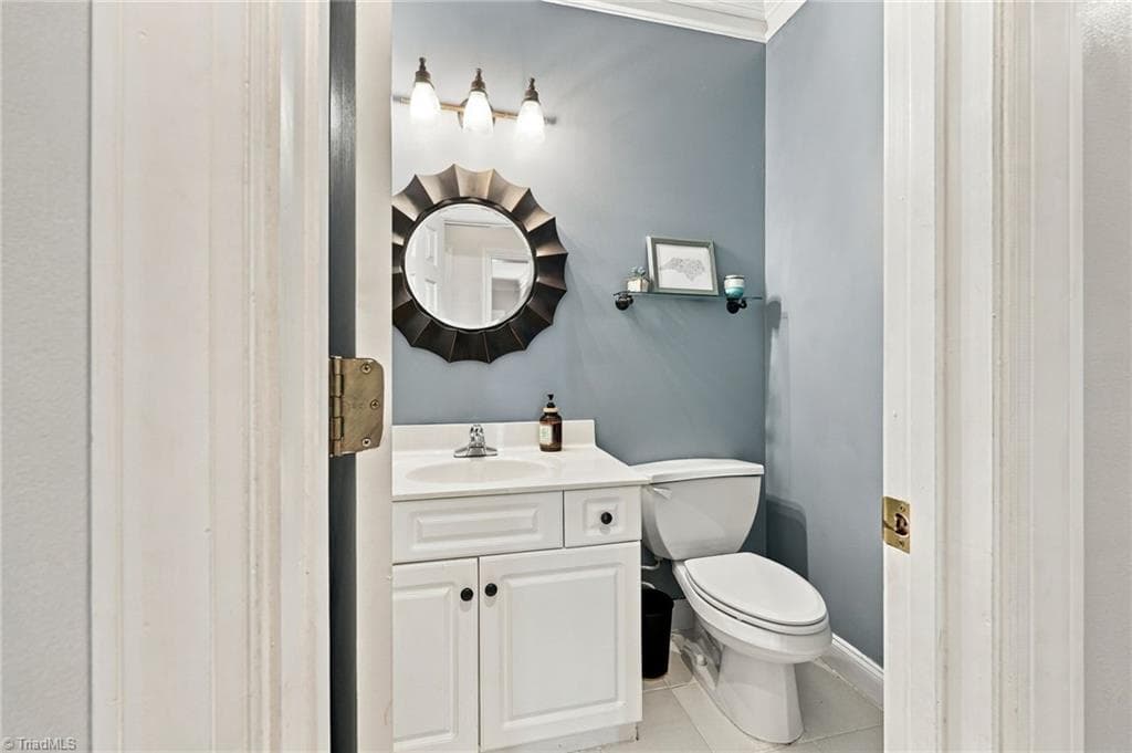 Stick/Site Built at 4325 Oakton Drive, High Point NC 27265, High Point, photo 41 of 90