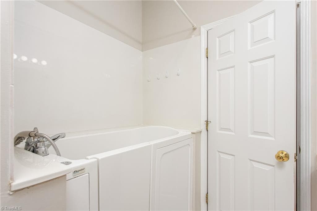 Stick/Site Built at 3728 Georgia Pond Lane, High Point NC 27265, photo 27 of 46