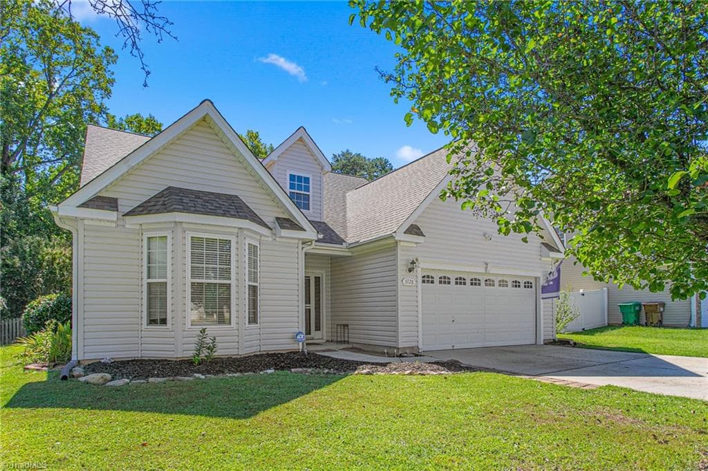 Stick/Site Built at 3728 Georgia Pond Lane, High Point NC 27265, photo 2 of 46