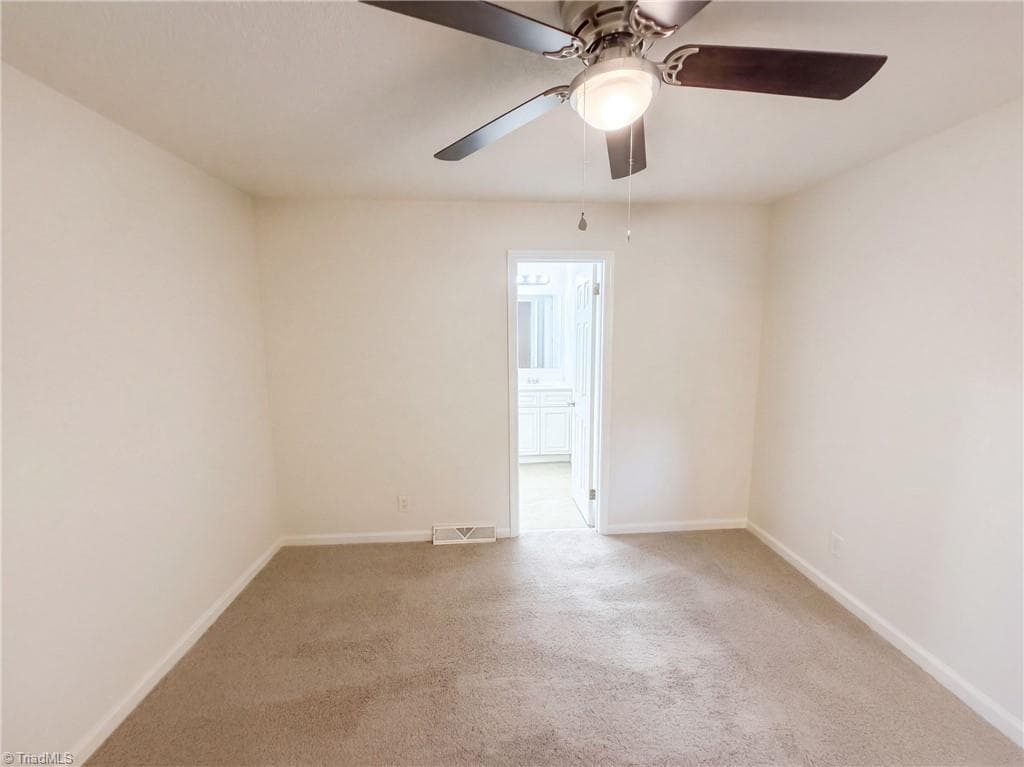Stick/Site Built at 509 Greenbriar Road, Greensboro NC 27405, photo 11 of 17