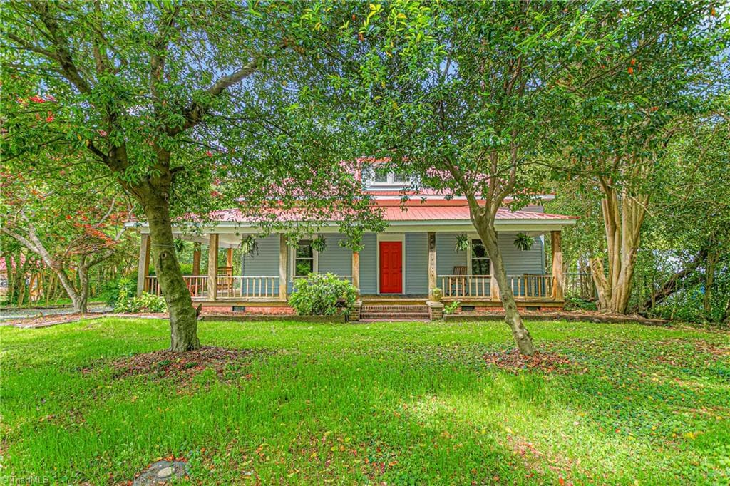 429 Asheboro Street, Liberty NC 27298