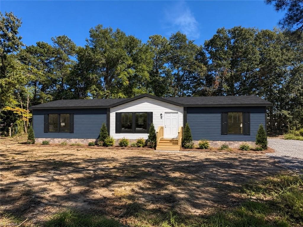 204 Grummen Road, Hope Mills NC 28348