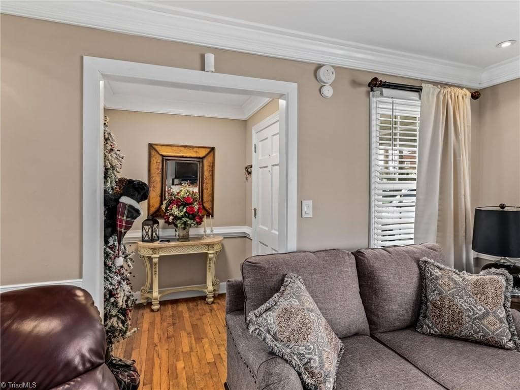 Stick/Site Built at 911 Banner Street, Mount Airy NC 27030, Mount Airy, photo 13 of 58