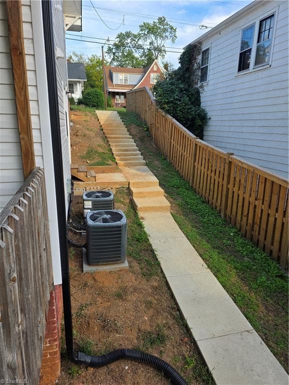 Stick/Site Built at 852 N Cameron Avenue, Winston-Salem NC 27101, Winston-Salem, photo 30 of 33