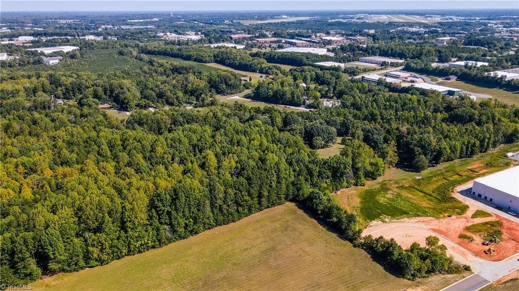 Remarks at 8113 Thorndike Road, Greensboro NC 27409, Greensboro, photo 11 of 26