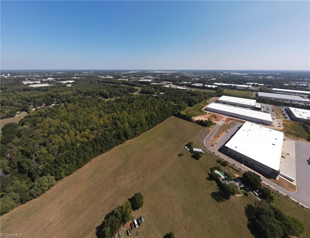 Remarks at 8113 Thorndike Road, Greensboro NC 27409, Greensboro, photo 13 of 26