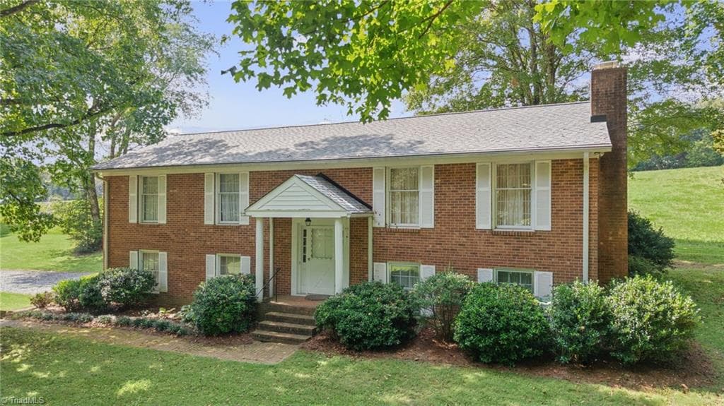 3540 fraternity church Road, Winston-Salem NC 27127