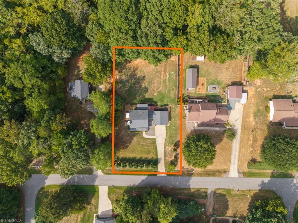 Stick/Site Built at 163 Somerset Drive, Reidsville NC 27320, Reidsville, photo 23 of 96