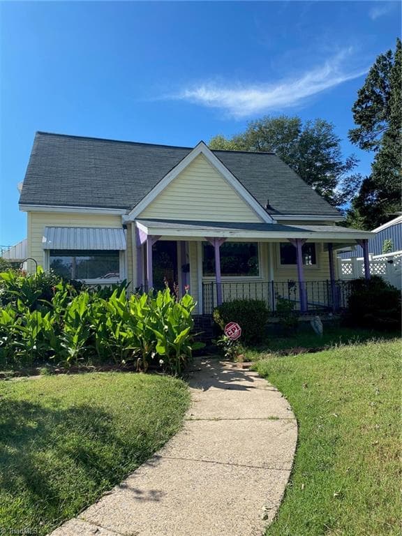 Stick/Site Built at 520 Gales Avenue, Winston-Salem NC 27103, Winston-Salem, photo 17 of 19