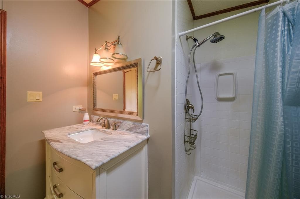 Manufactured Home at 1130 Mineral Springs Road, Madison NC 27025, Madison, photo 49 of 80