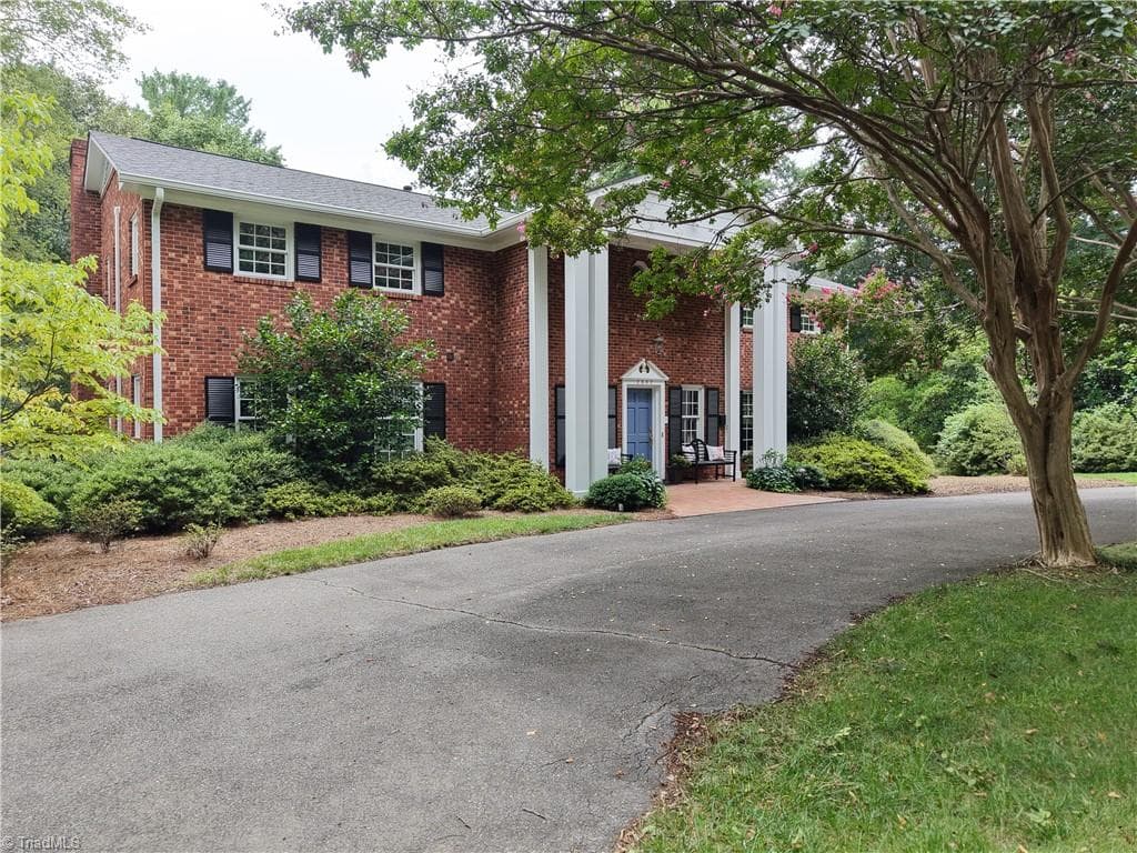Stick/Site Built at 2862 Robinhood Road, Winston-Salem NC 27106, Winston-Salem, photo 99 of 100