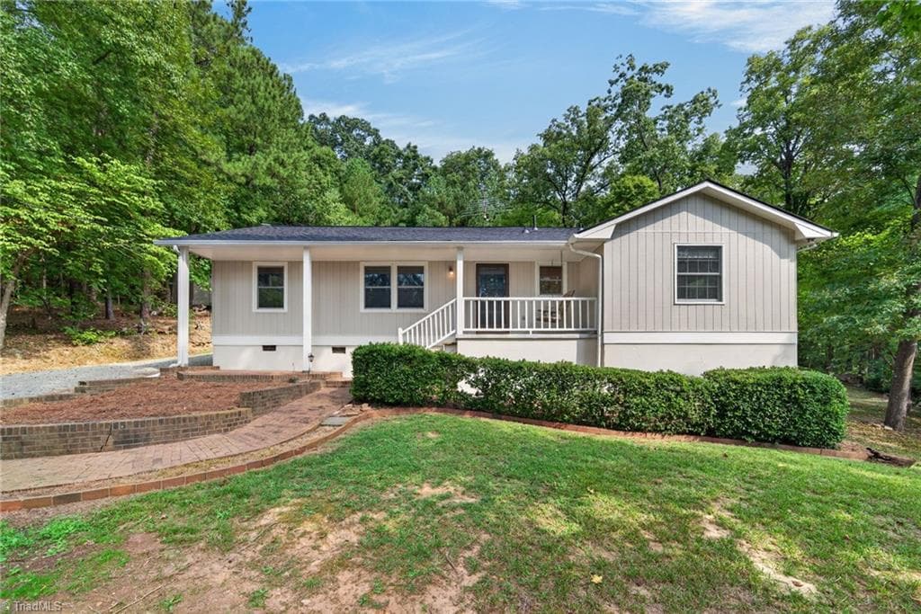 Stick/Site Built at 16 Piney Mountain Road, Chapel Hill NC 27514, Chapel Hill, photo 5 of 100