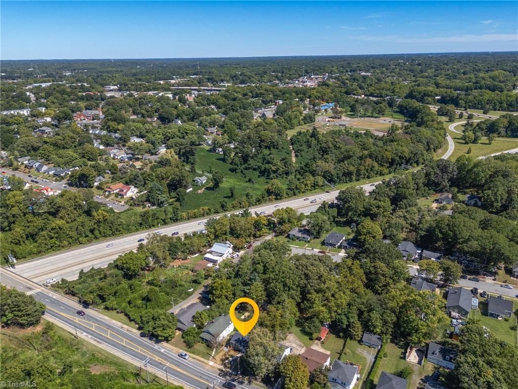 Stick/Site Built at 2609 S Main Street, Winston-Salem NC 27127, Winston-Salem, photo 33 of 39