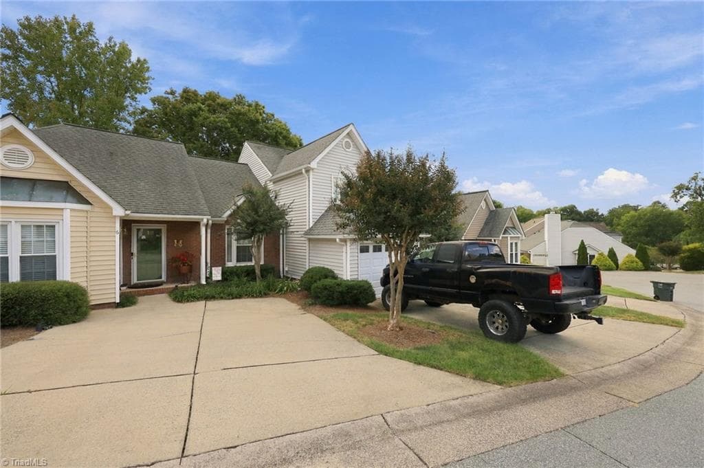 Stick/Site Built at 4 Cedar Knoll Court, Greensboro NC 27407, photo 15 of 50