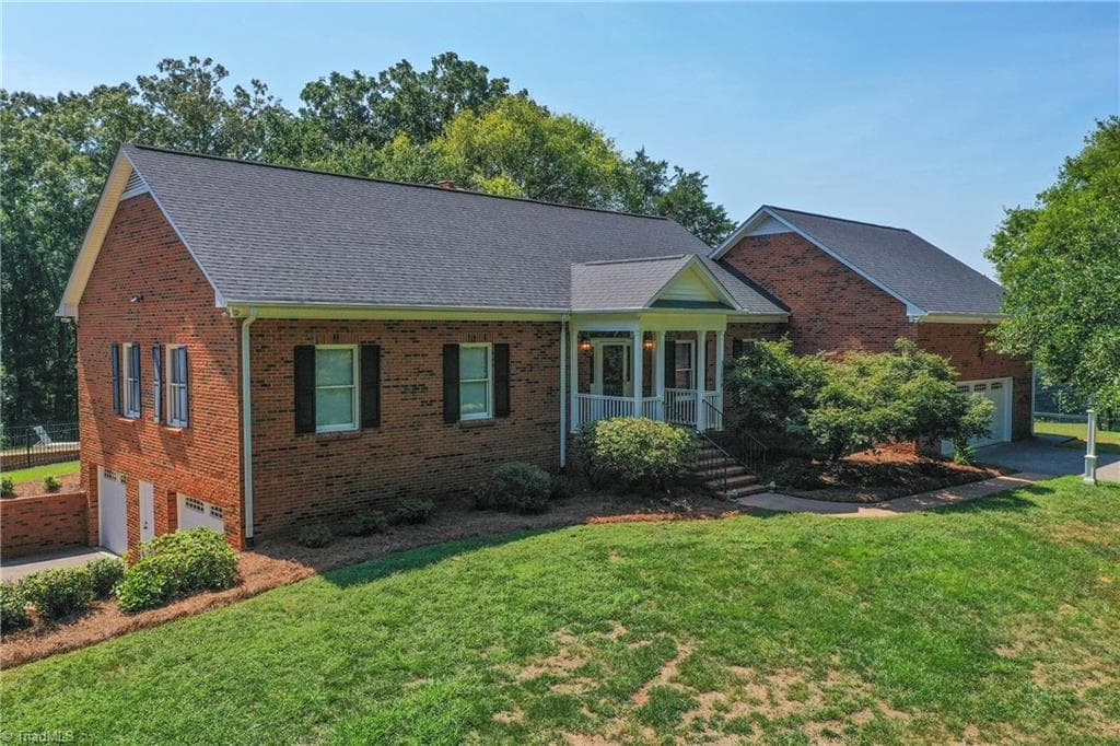 Stick/Site Built at 3265 Beroth Road, Pfafftown NC 27040, Pfafftown, photo 3 of 41