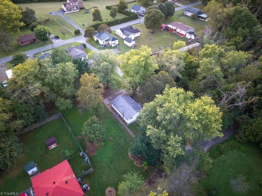Stick/Site Built at 122 Galyean Road, Mount Airy NC 27030, Mount Airy, photo 45 of 48