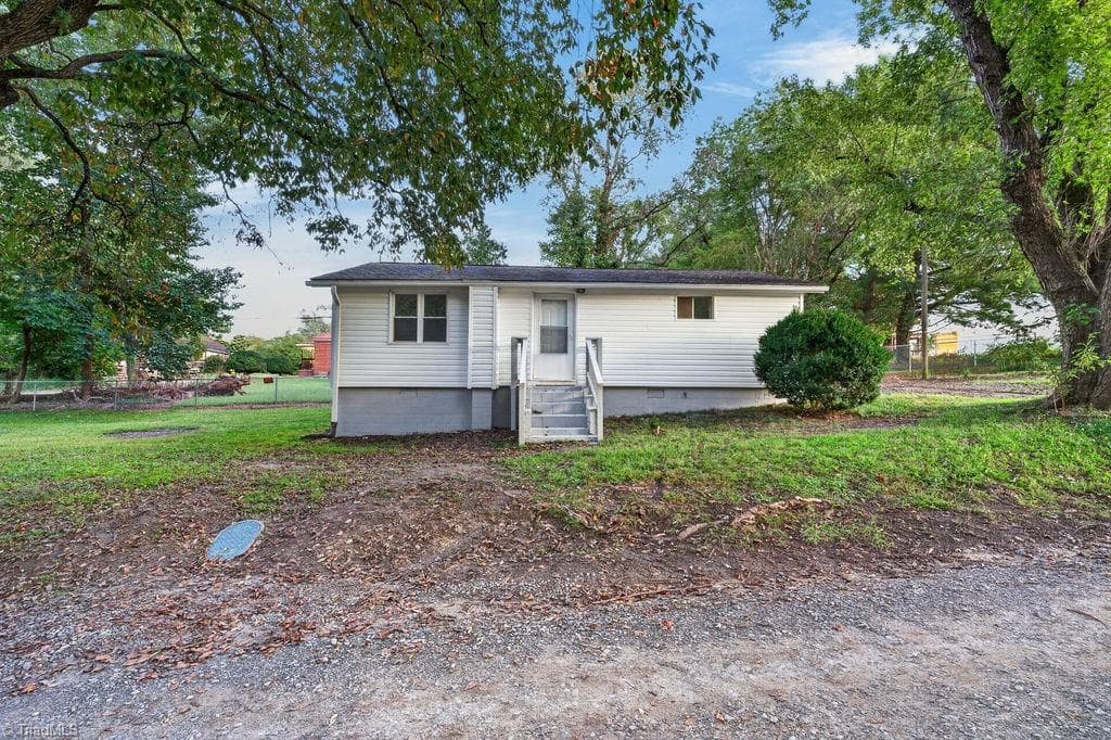 Stick/Site Built at 122 Galyean Road, Mount Airy NC 27030, Mount Airy, photo 41 of 48