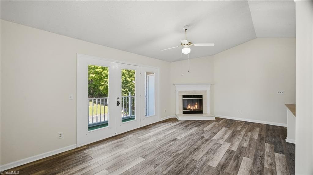 Stick/Site Built at 3701 #5J Cotswold Terrace, Greensboro NC 27410, photo 2 of 36