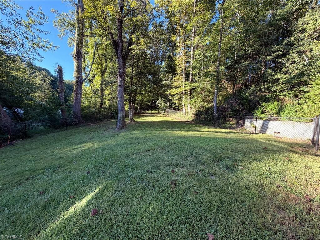 Stick/Site Built at 326 Prospect Drive, North Wilkesboro NC 28659, North Wilkesboro, photo 17 of 19