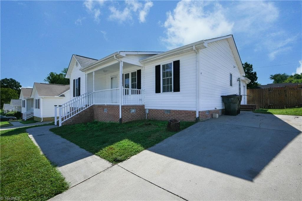 Stick/Site Built at 113 Justin Court, Burlington NC 27217, Burlington, photo 7 of 72