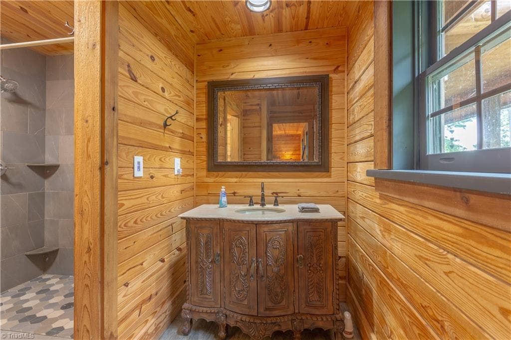 Stick/Site Built at 309 Fox Pond Road, Henderson NC 27537, Henderson, photo 12 of 31