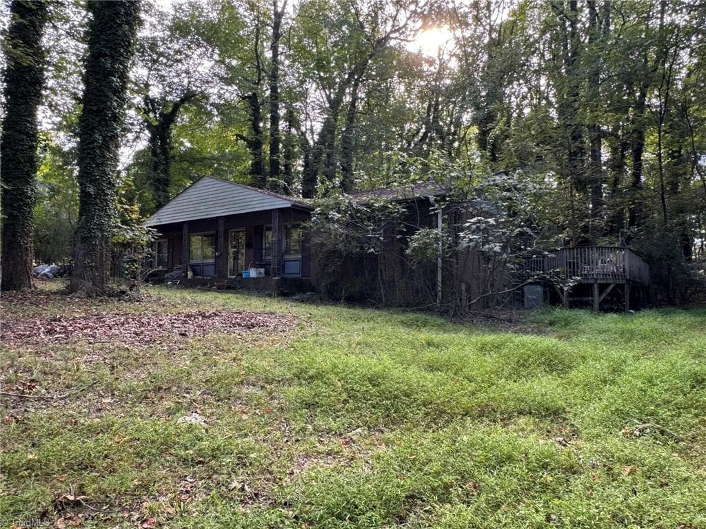 401 Dogwood Circle, High Point NC 27260