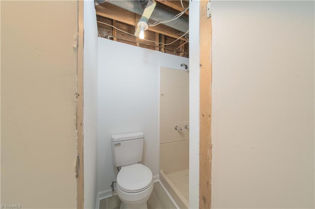 Stick/Site Built at 2634 Weymoth Road, Winston-Salem NC 27103, photo 35 of 44