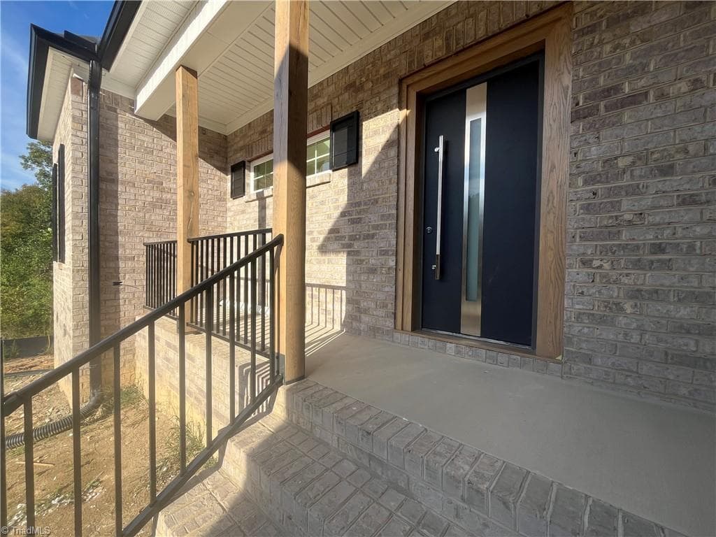 Stick/Site Built at 306 Cool Run, Lexington NC 27295, Lexington, photo 2 of 35