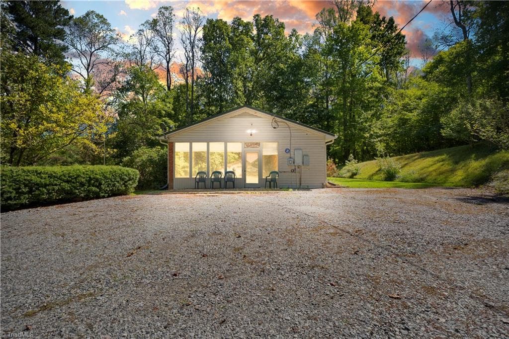 Stick/Site Built at 5964 Midway School Road, Thomasville NC 27360, Thomasville, photo 5 of 39