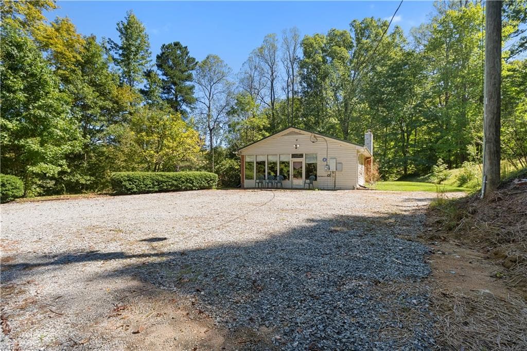 Stick/Site Built at 5964 Midway School Road, Thomasville NC 27360, Thomasville, photo 33 of 39
