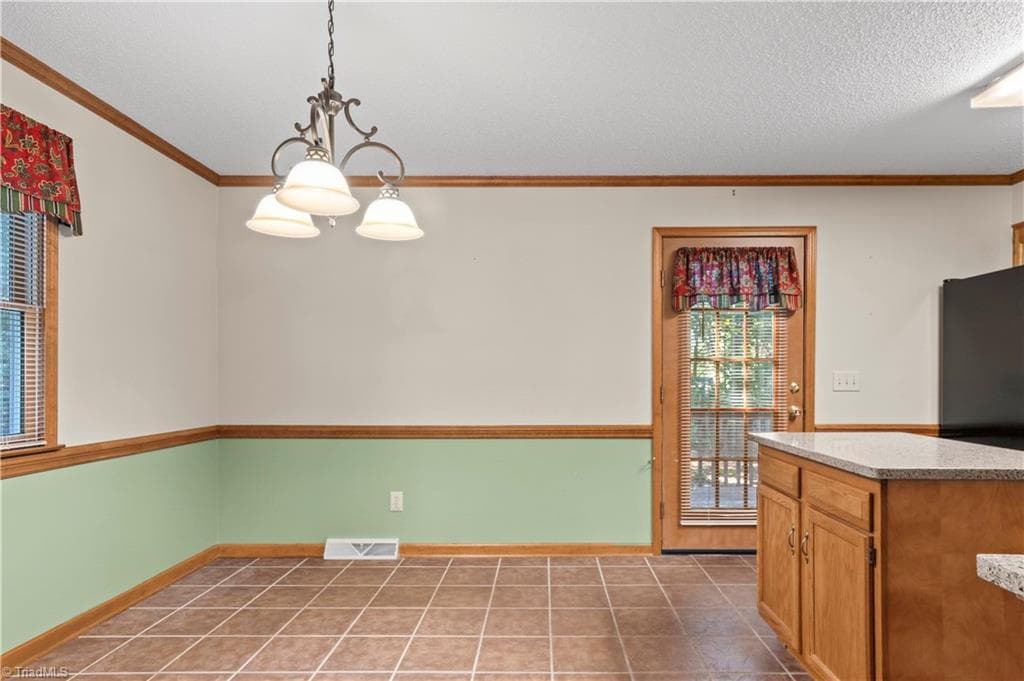 Dining area - 173 Pam Drive, Winston-Salem NC 27107, Winston-Salem