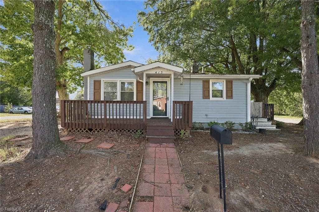 413 New Street, Kernersville NC 27284