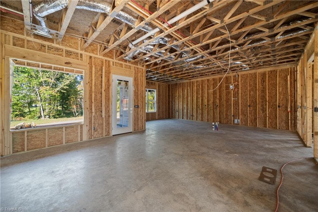 Stick/Site Built at 174 Maple Trace Drive, Winston-Salem NC 27107, Winston-Salem, photo 17 of 54