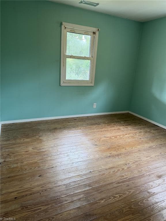 Manufactured Home at 7769 N Nc Highway 62, Burlington NC 27217, Burlington, photo 7 of 66