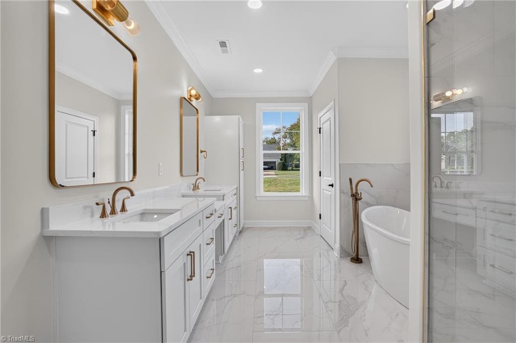 Stick/Site Built at 122 Manteo Road, Lexington NC 27292, Lexington, photo 18 of 31