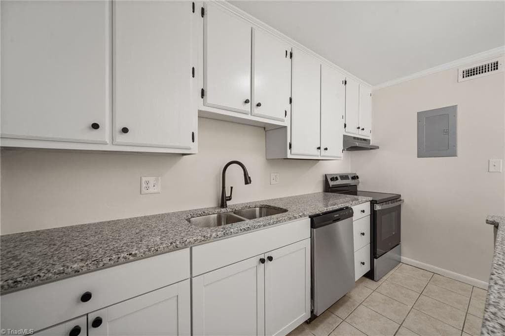 Stick/Site Built at 5721 Bramblegate Road, Greensboro NC 27409, Greensboro, photo 31 of 58
