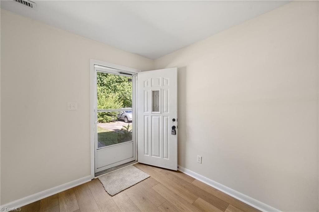 Stick/Site Built at 5721 Bramblegate Road, Greensboro NC 27409, Greensboro, photo 5 of 58