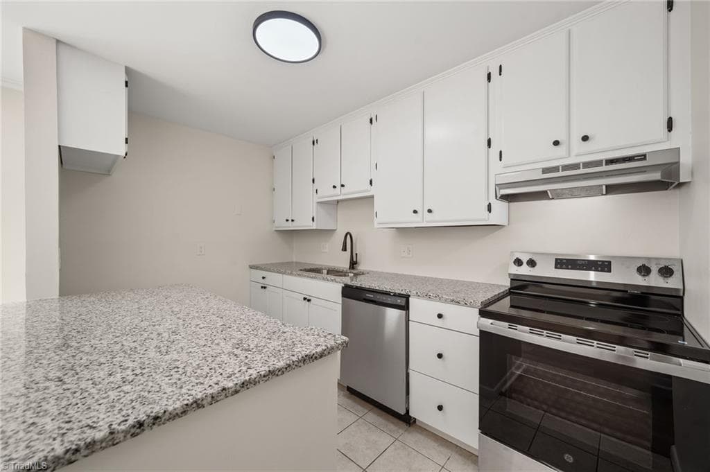 Stick/Site Built at 5721 Bramblegate Road, Greensboro NC 27409, Greensboro, photo 15 of 58