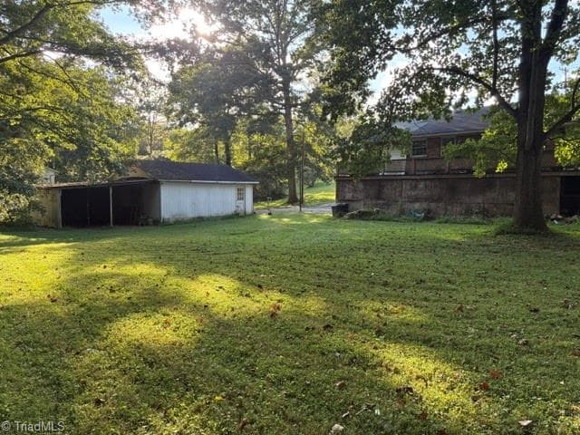 Stick/Site Built at 1224 Mountain View Road, North Wilkesboro NC 28659, North Wilkesboro, photo 9 of 47